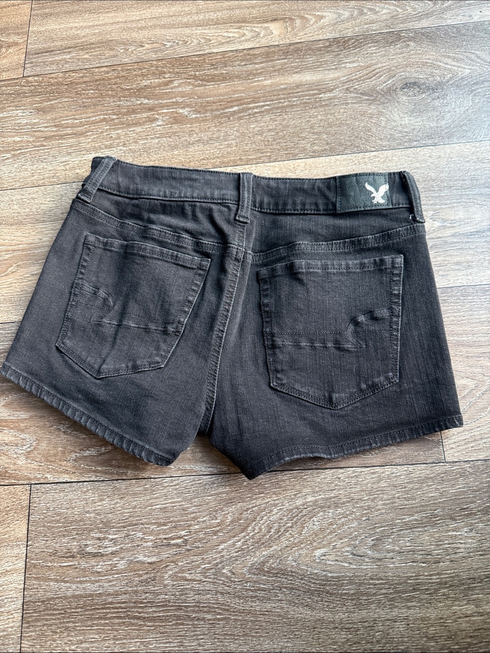 AE High Rise Shortie - Picture 5 of 5